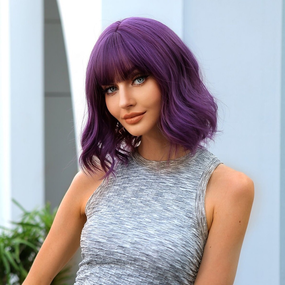 perruque avec frange violette